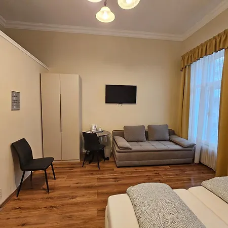 K+T Boardinghouse-3