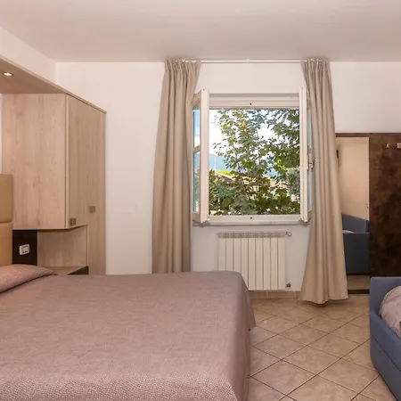 Hotel Eura-3