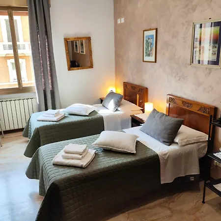 Bed & Breakfast Centrale-3