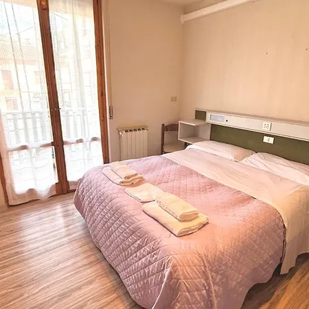 Umbria Green Central Rooms-2