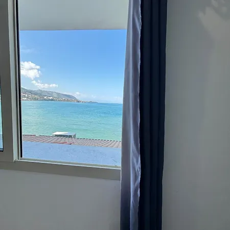 Casa Marina,la terrazza sul mare-2