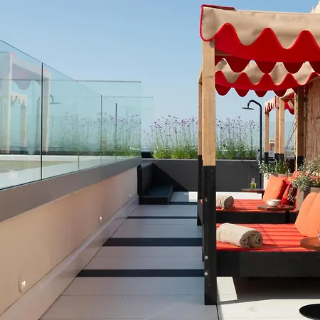 Hotel Montera Madrid, Curio Collection By Hilton-3