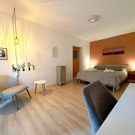 Kalon Brion House-2