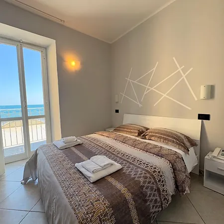 Hotel Gandolfo-3