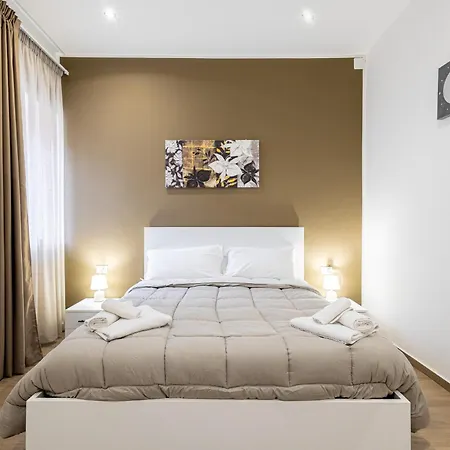 Regina Rooms-2