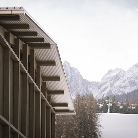 Kersh Dolomites Lodge-2