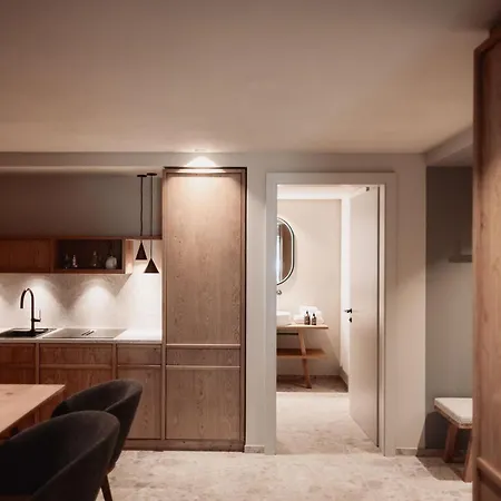 Zin Park Alpine Suites And Spa-2