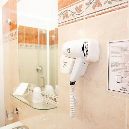 Hotel Romantica-2