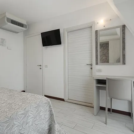 Hotel Arlecchino-2