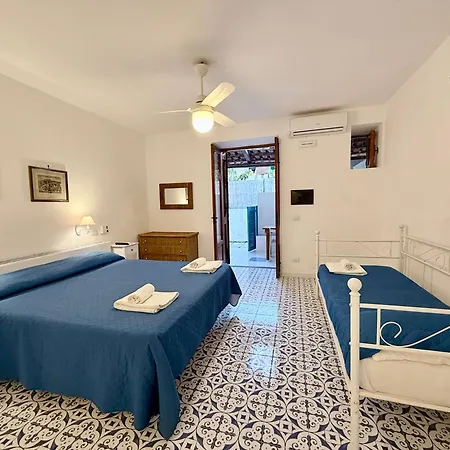 La Casa al Mare Vulcano-2