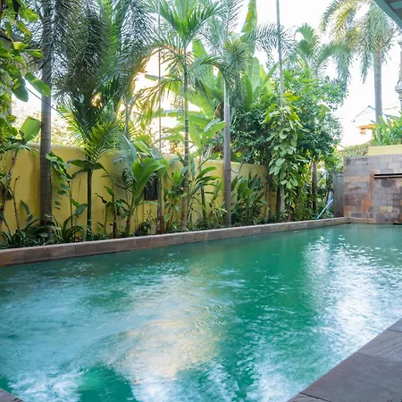 Golden Banana Residence-3