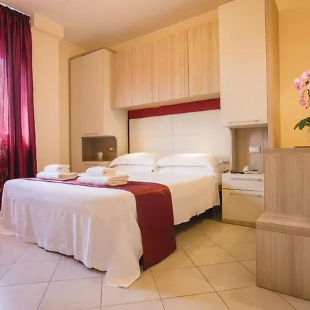 Hotel Augusta-3