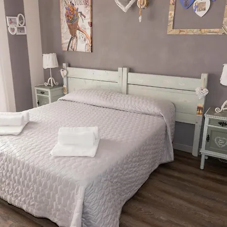 Caicai Bed And Breakfast-2
