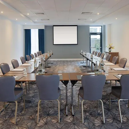 Doubletree By Hilton London Angel Kings Cross-3
