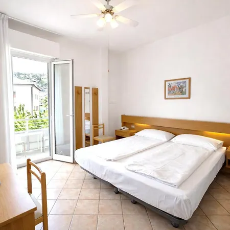 Hotel Villa Clara-2
