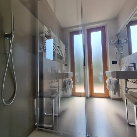 Albergo Suisse Bellevue-2