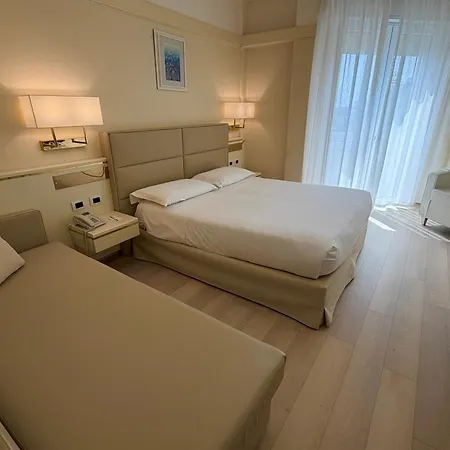 Hotel Bristol-2