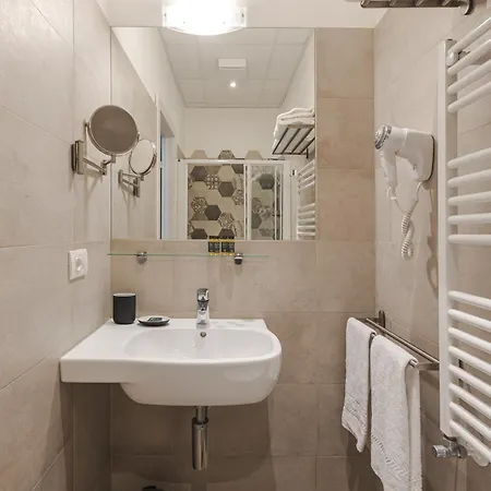 Rooms Boutique Carducci-2