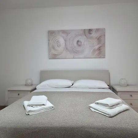 Giada Rooms Porto Cesareo-2