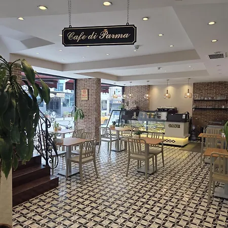 The Parma Hotel Downtown-3