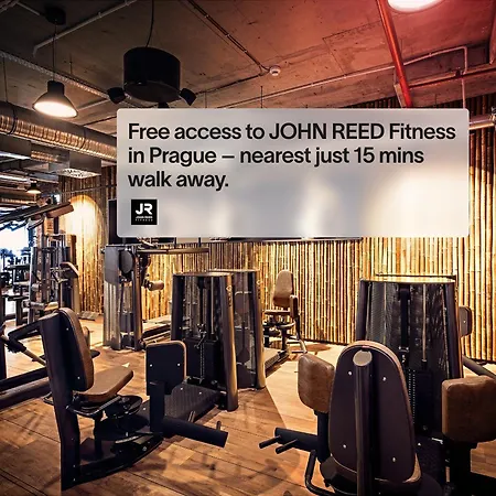 Numa Prague Poise-3