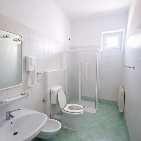 Hotel Villa Trieste-3
