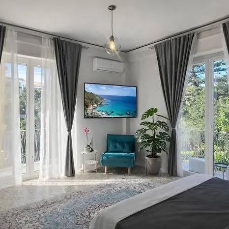 Ac Gold B&B Boutique Rooms & Suite-2