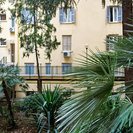 Savi Guest House metro B S Paolo-3