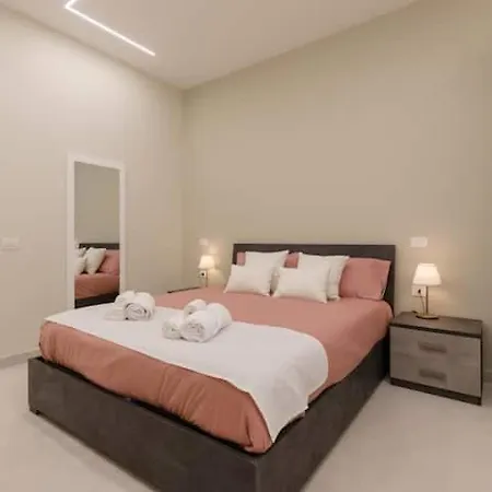 Suite Contè Binario Uno Napoli-2