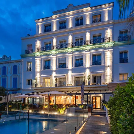 Hotel Le Canberra-3