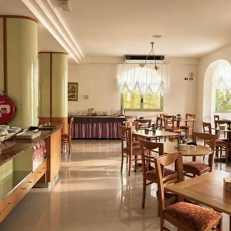 Hotel Dover Rooms & Coffee Adults Friendly-3