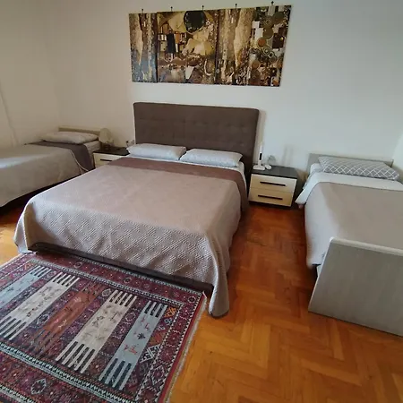 Lian Room B&B-3