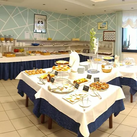 Hotel Criniera D'oro-3