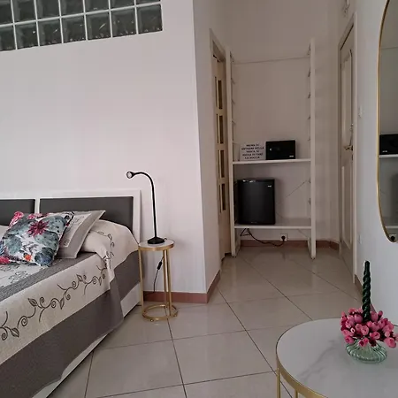 B&B Villa ANTONIO LORETO-3