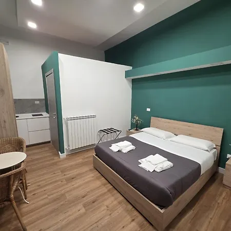 Vanzi Rooms-2