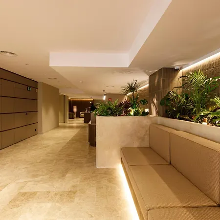 Aparthotel Mariano Cubi Barcelona-2