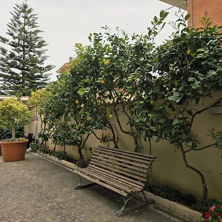 Porto Di Claudio-2