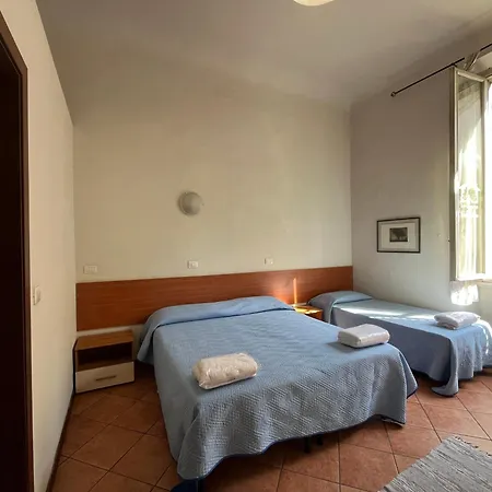 27 Aprile-3