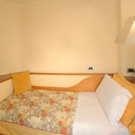 Bijou Hotel-2