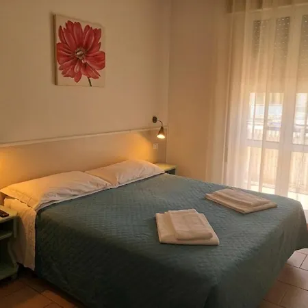 Hotel Garni Tosca-3