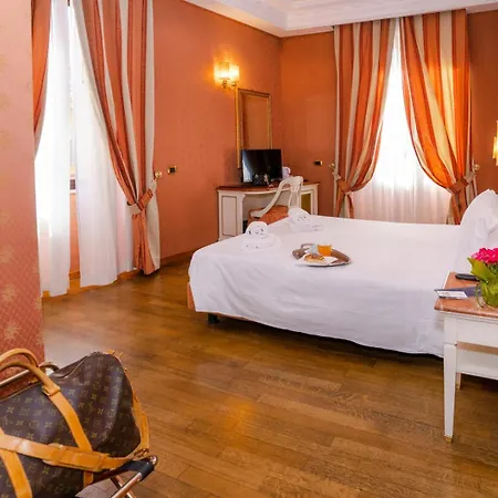 Hotel La Lumiere Di Piazza Di Spagna-2