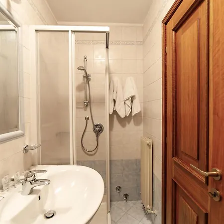 Al Bivio - Hotel & Apartments-3
