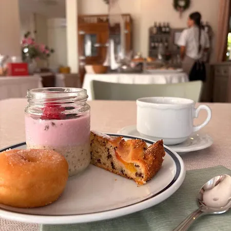 Hotel Aurora-3