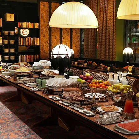 Radisson Collection Hotel, Santa Sofia Milan-2