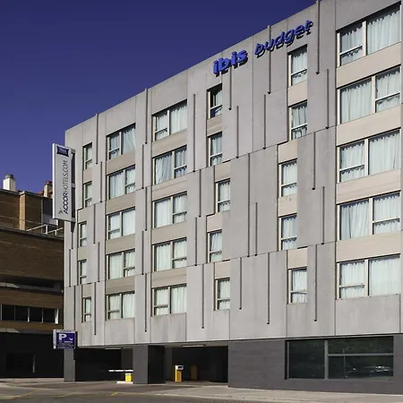 Ibis Budget Málaga Centro-3