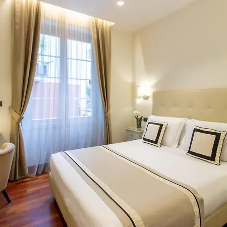 Hotel Jolanda-3