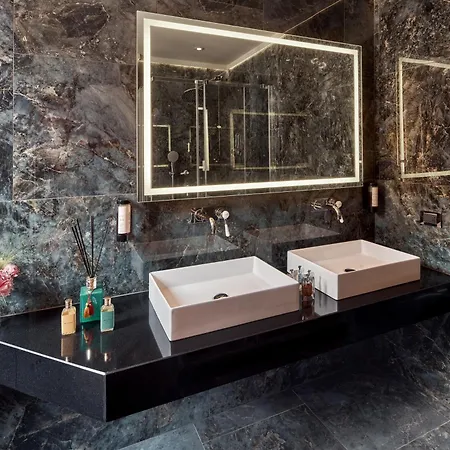 Hotel Accademia-3