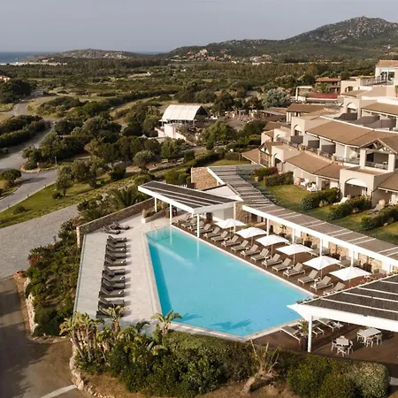 Conrad Chia Laguna Sardinia-2