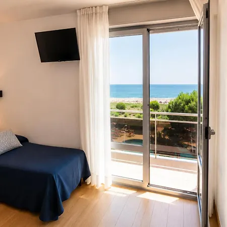 Hotel Bertha Fronte Mare-3