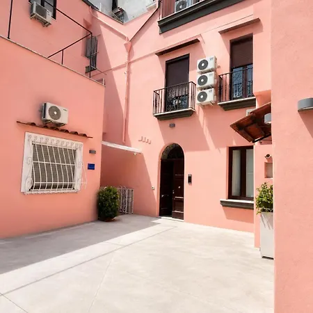 B&B Unique-2